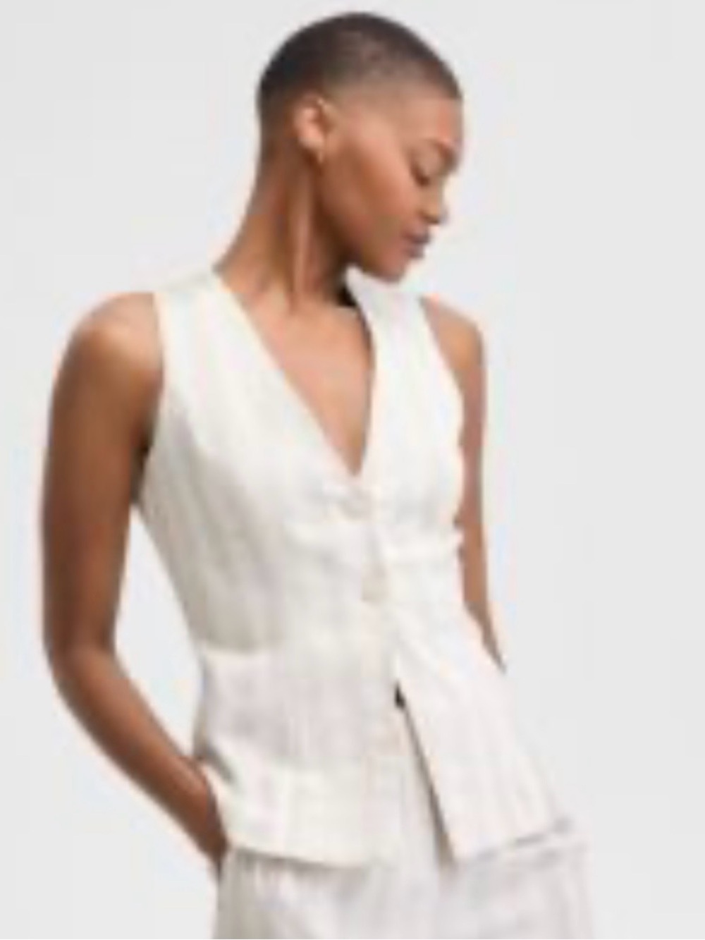 Delaru/  Sleeveless V-Neck Button Front Vest - Cream…..604
